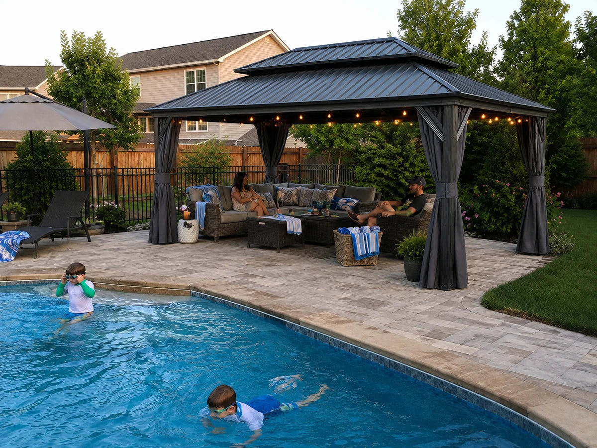 Zenya Living hardtop gazebo